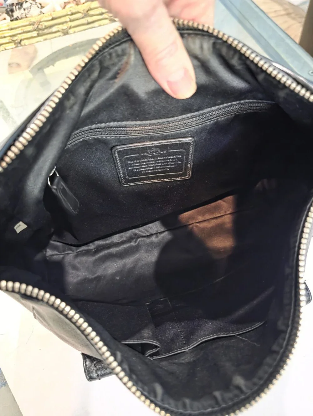 Men’s Black Leather Buckle-Front Messenger Bag